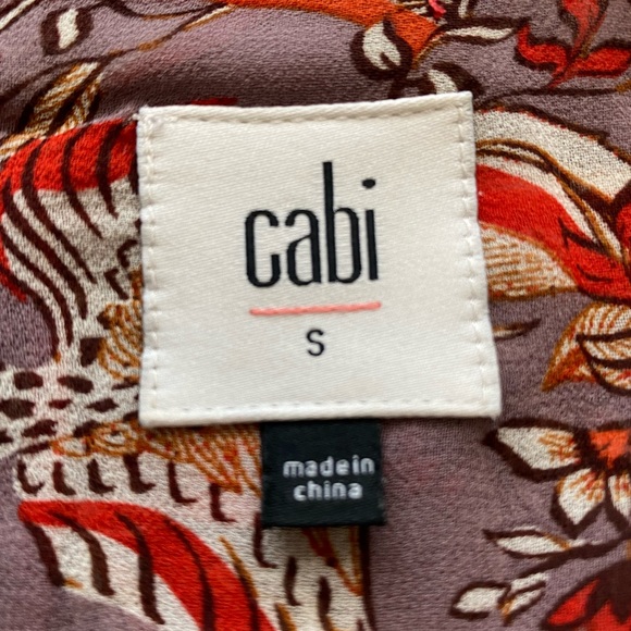 Bundle of 5 Women Blouses - Picture 10 of 16